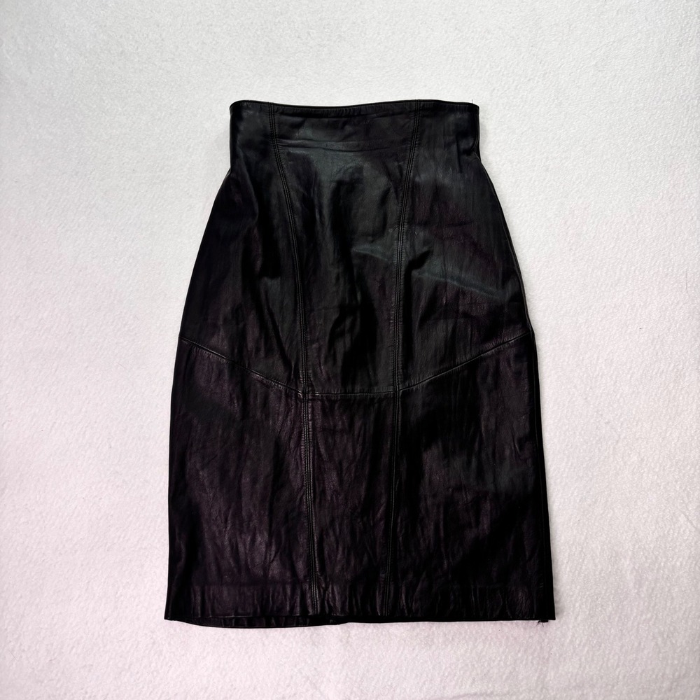 The Vintage Wilson Genuine Leather Pencil Skirt Women's Size 6 Black Midi